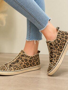Blowfish Leopard Print Slip‑On Sneakers 7.5 women